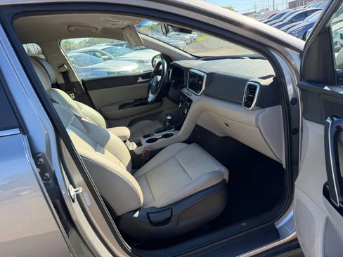 Used 2021 Kia Sportage EX AWD/4WD image 28