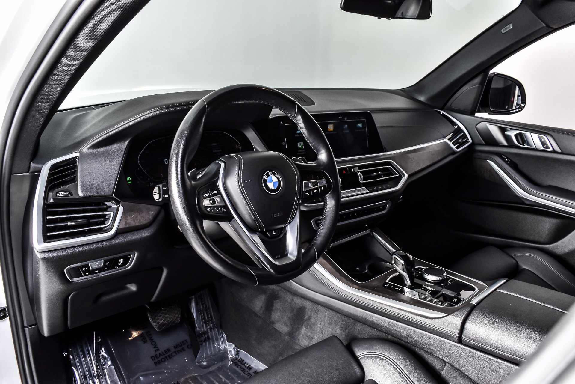 Used 2022 BMW X5 xDrive40i w/ Premium Package AWD/4WD image 15