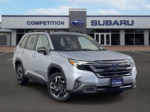 Used 2025 Subaru Forester Limited image 1