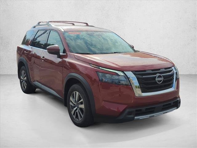 Certified 2025 Nissan Pathfinder SL AWD/4WD image 3