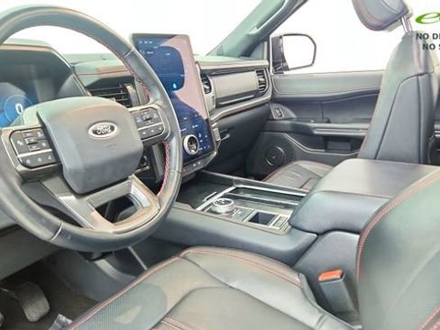 Used 2023 Ford Expedition Limited RWD image 18