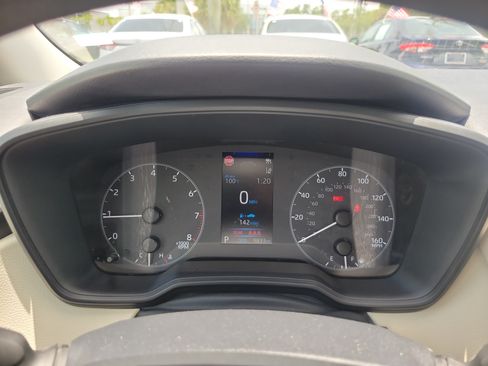 Used 2025 Toyota Corolla LE FWD image 24