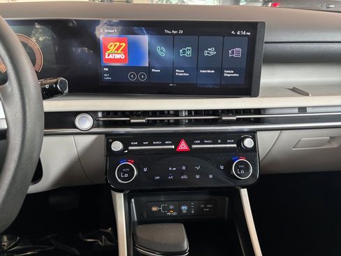 Used 2025 Hyundai Tucson SEL FWD image 17
