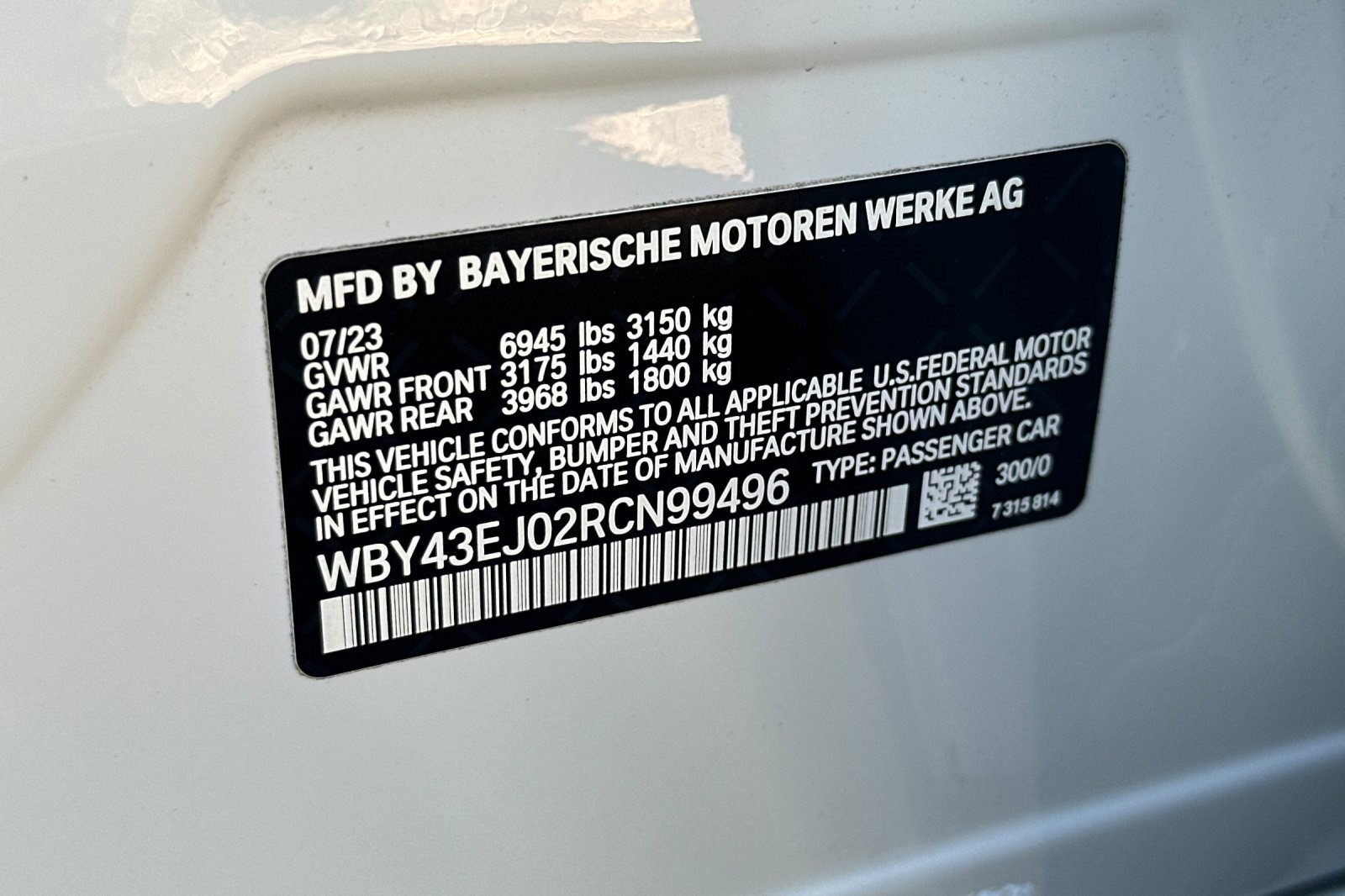 Certified 2024 BMW i7 xDrive60 RWD image 40