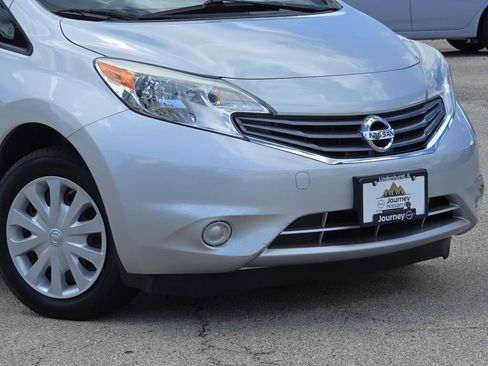 Used 2015 Nissan Versa Note SV FWD image 2