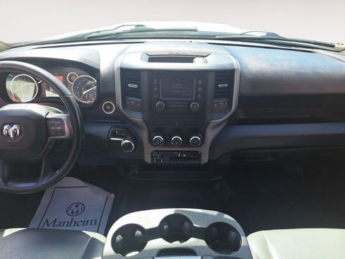 Used 2020 RAM 2500 Tradesman w/ Chrome Appearance Group RWD image 10
