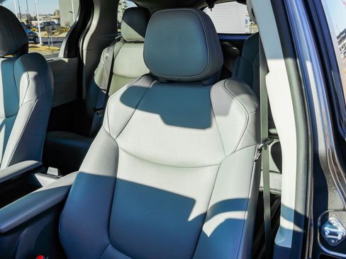 Certified 2024 Toyota Sienna XLE image 16