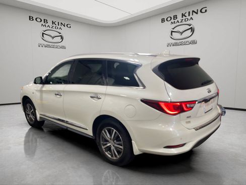 Used 2020 INFINITI QX60 Luxe w/ Essential Package AWD/4WD image 3