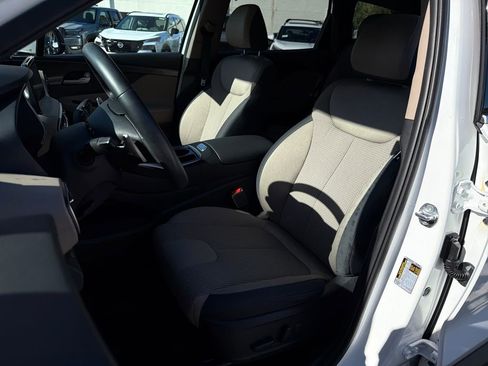 Used 2023 Hyundai Santa Fe SEL image 30