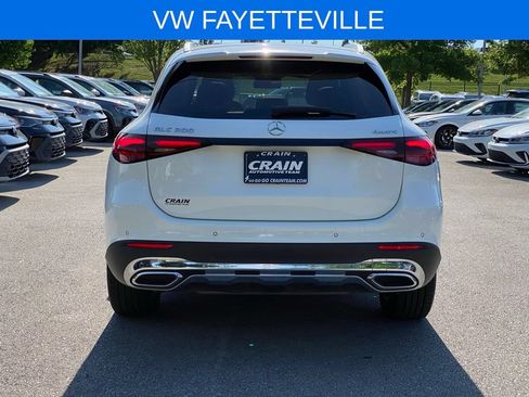 Used 2025 Mercedes-Benz GLC 300 4MATIC image 6