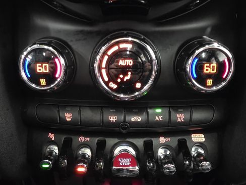 Used 2018 MINI Cooper John Cooper Works FWD image 38