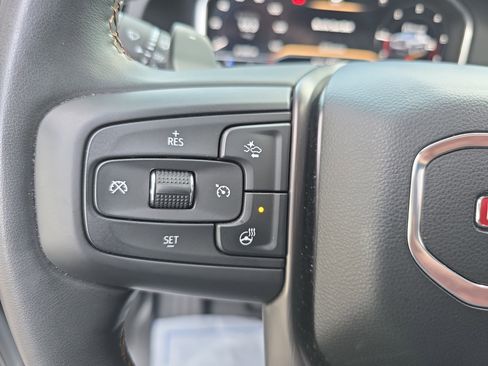 Used 2024 GMC Sierra 1500 AT4 w/ Technology Package image 20