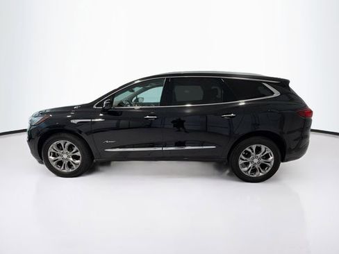 Used 2019 Buick Enclave Avenir image 4
