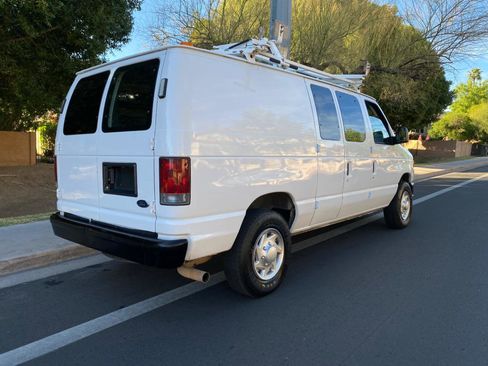 Used 2013 Ford E-250 and Econoline 250 w/ PWR Group image 3