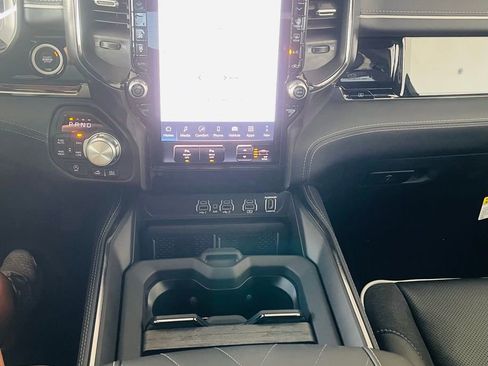 New 2025 RAM 1500 Limited image 38