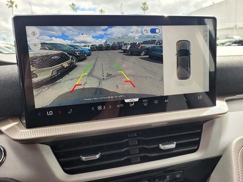 New 2026 Ford Explorer Active image 12