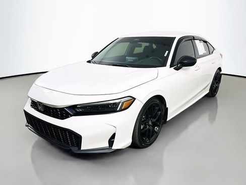 Used 2025 Honda Civic Sport image 3