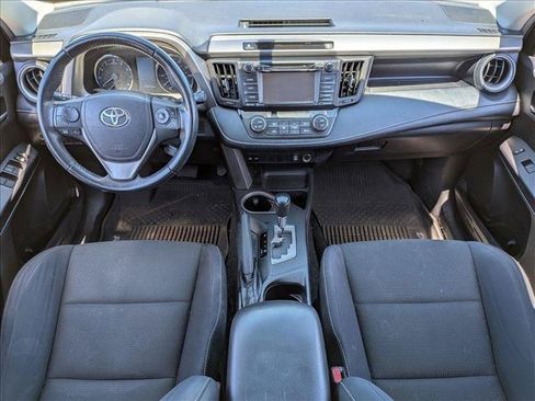 Used 2016 Toyota RAV4 XLE FWD image 16