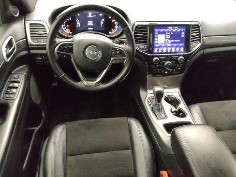 Used 2021 Jeep Grand Cherokee Laredo X RWD image 22