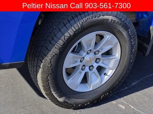 Used 2025 Chevrolet Silverado 1500 LT AWD/4WD image 7