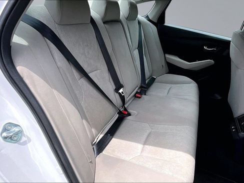 Used 2025 Honda Accord LX image 27