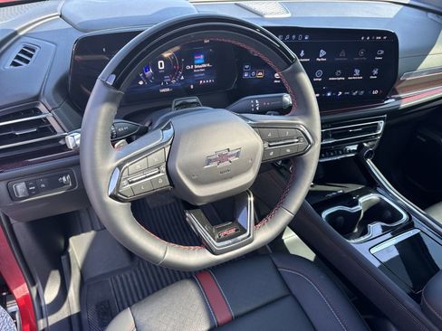 Used 2024 Chevrolet Traverse RS w/ LPO, Floor Liner Package image 18