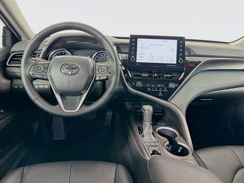 Certified 2023 Toyota Camry XLE FWD image 21