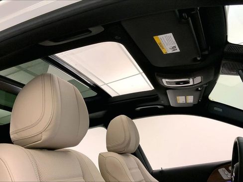 Used 2024 Mercedes-Benz GLS 450 4MATIC image 26