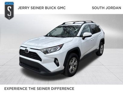 Used 2021 Toyota RAV4 XLE w/ Convenience Package