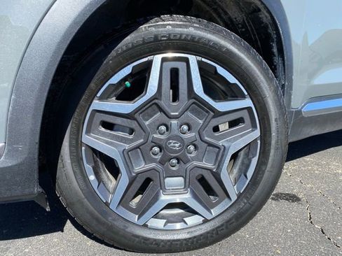 Used 2023 Hyundai Santa Fe SEL Premium image 9