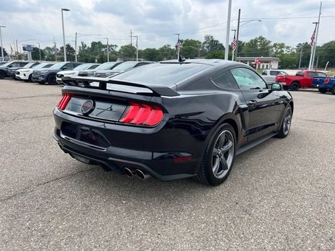 Certified 2022 Ford Mustang GT Premium w/ GT Performance Package RWD image 4