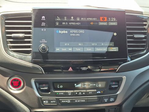 Used 2023 Honda Passport EX-L image 19