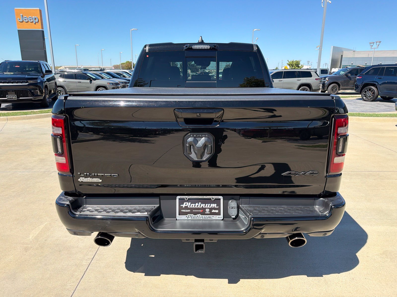 Used 2022 RAM 1500 Limited AWD/4WD image 4