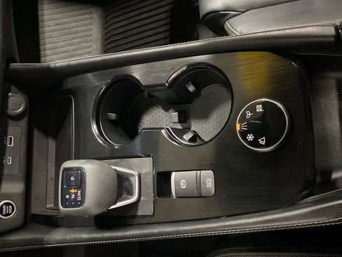 Used 2023 Nissan Rogue SL w/ SL Premium Package image 18