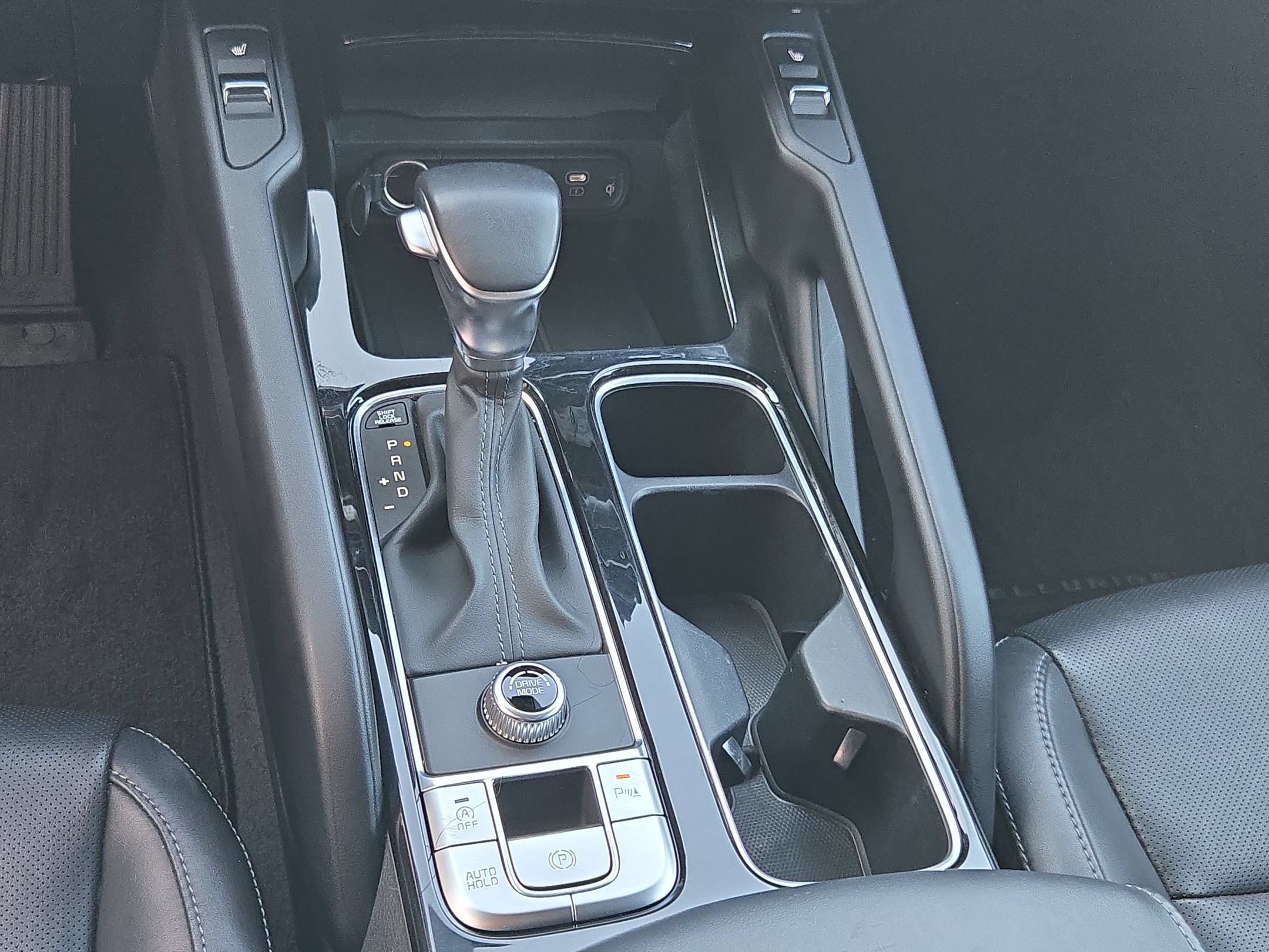 Used 2025 Kia Telluride S FWD image 34