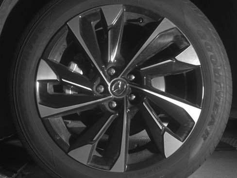 Used 2025 MAZDA CX-50 2.5 Hybrid w/ Premium Plus Pkg image 12