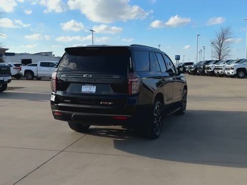 Used 2022 Chevrolet Tahoe RST w/ Luxury Package image 8