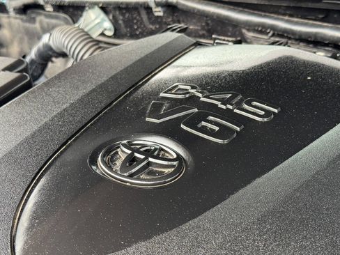 Used 2023 Toyota Tacoma TRD Off-Road image 36