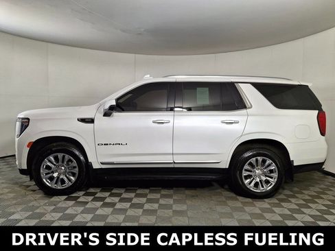 Used 2022 GMC Yukon Denali w/ Max Trailering Package image 2