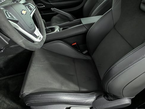 Used 2015 Chevrolet Camaro Z/28 RWD image 15