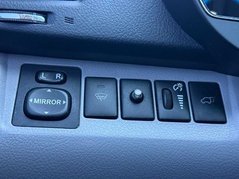 Used 2008 Toyota Highlander Limited AWD/4WD image 28