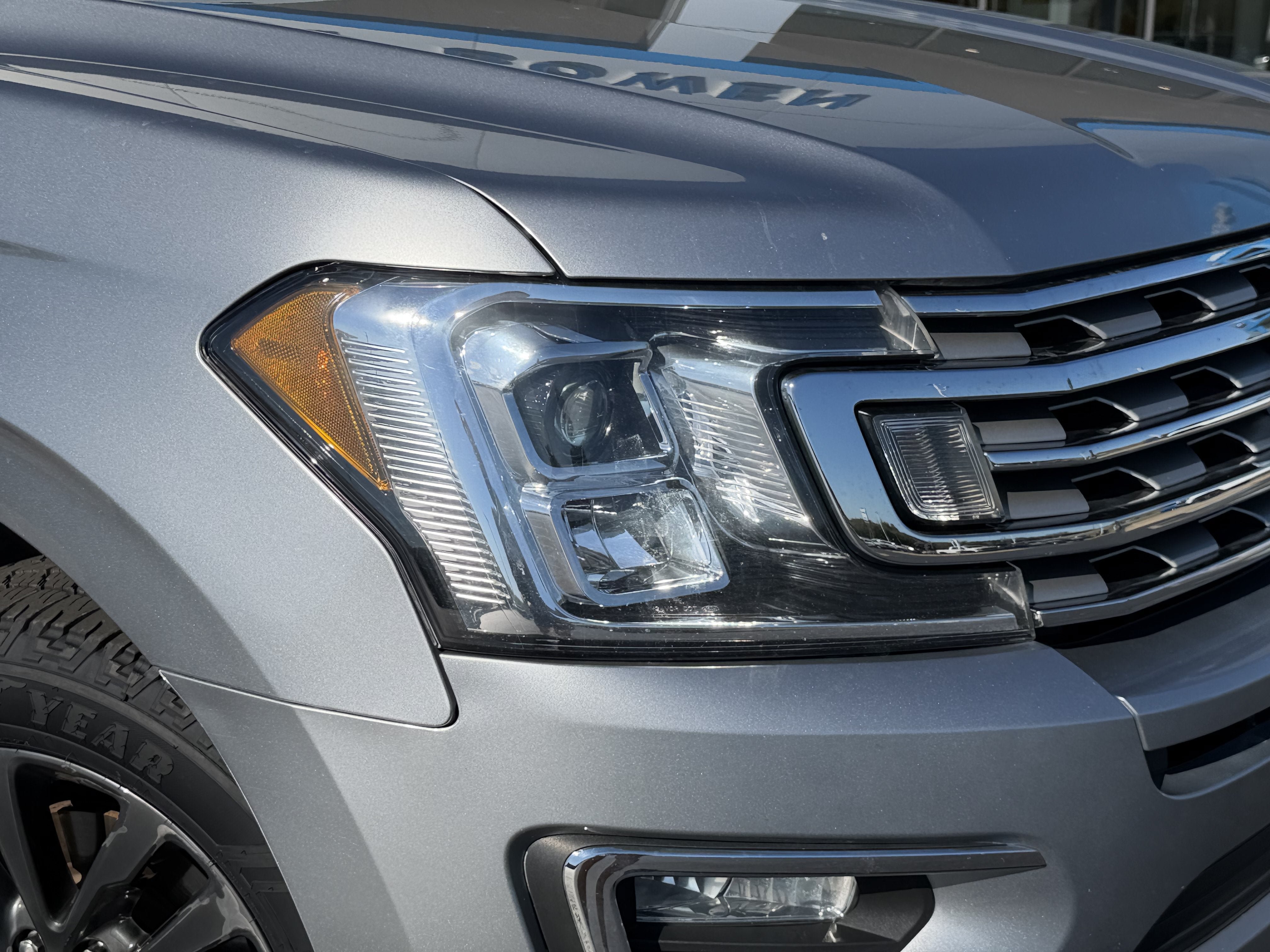 Used 2021 Ford Expedition Max Limited AWD/4WD image 6