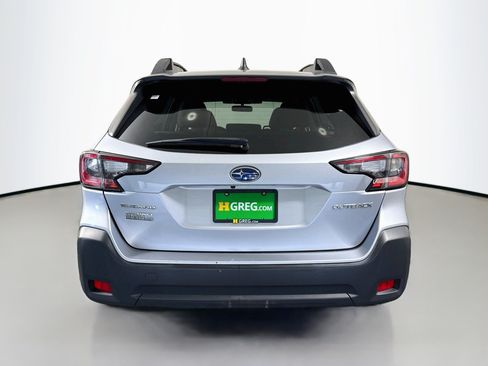 Used 2023 Subaru Outback Premium AWD/4WD image 8