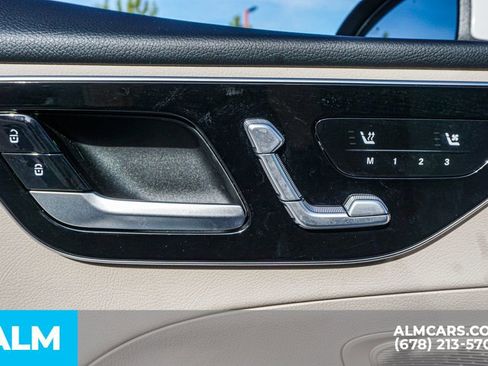 Used 2025 Mercedes-Benz C 300 C 300 image 48