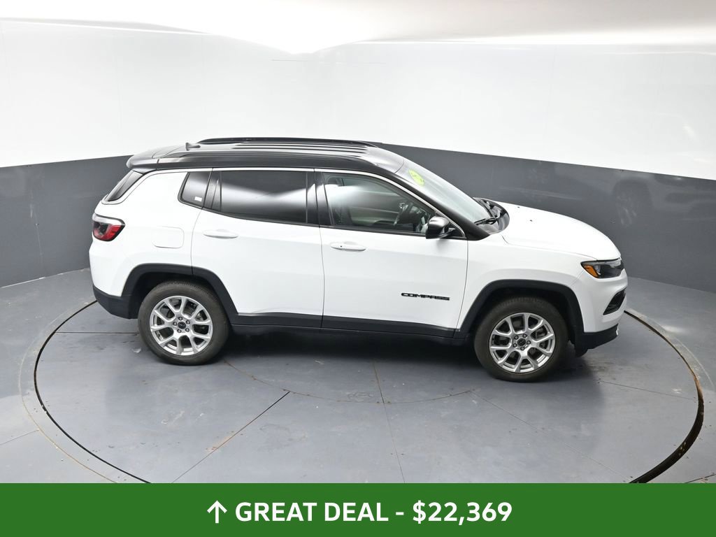 Used 2025 Jeep Compass Limited AWD/4WD image 44
