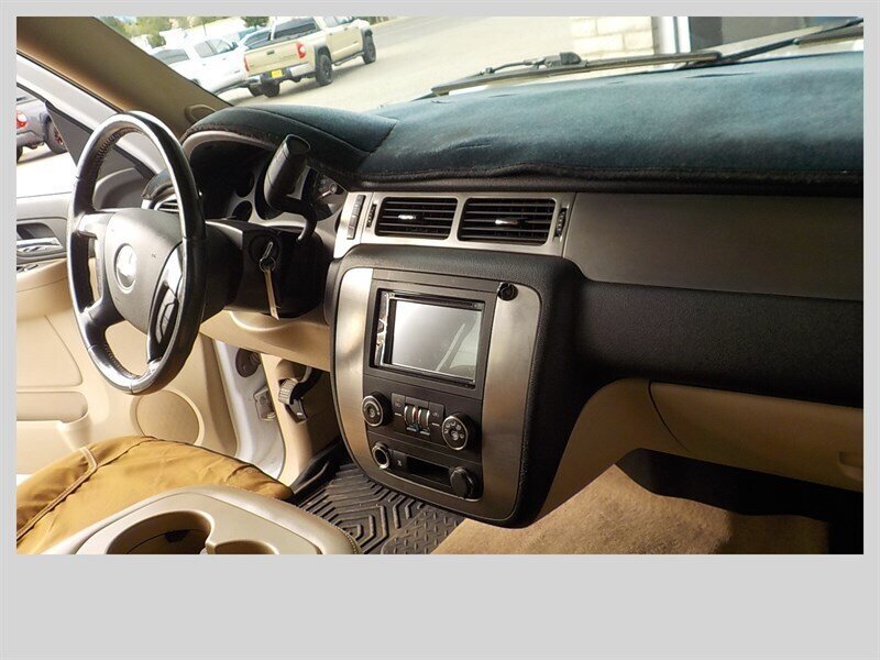 Used 2007 Chevrolet Avalanche LS AWD/4WD image 26