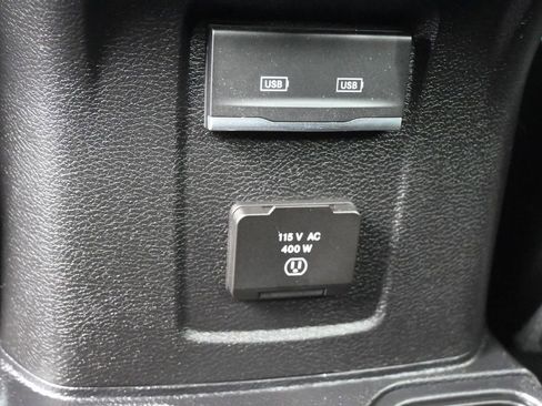 Used 2021 Jeep Gladiator Sport AWD/4WD image 17