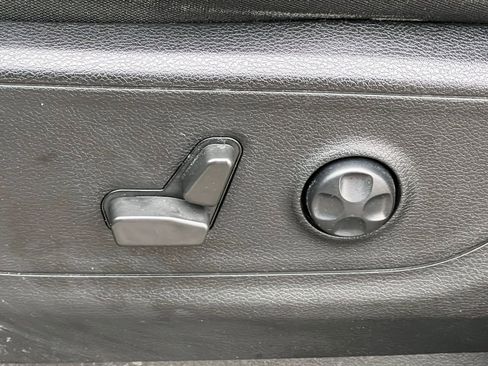 Used 2021 RAM 1500 Big Horn image 16