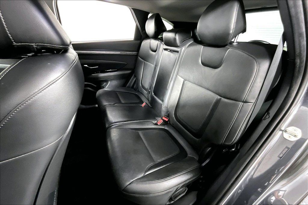 Used 2023 Hyundai Tucson Limited w/ Cargo Package AWD/4WD image 25