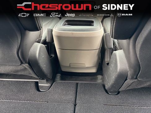 Used 2024 Chrysler Pacifica Touring-L w/ Road Tripper Package image 32